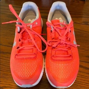 Under armour micro pursuits